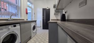 Photo 23- click for photo gallery